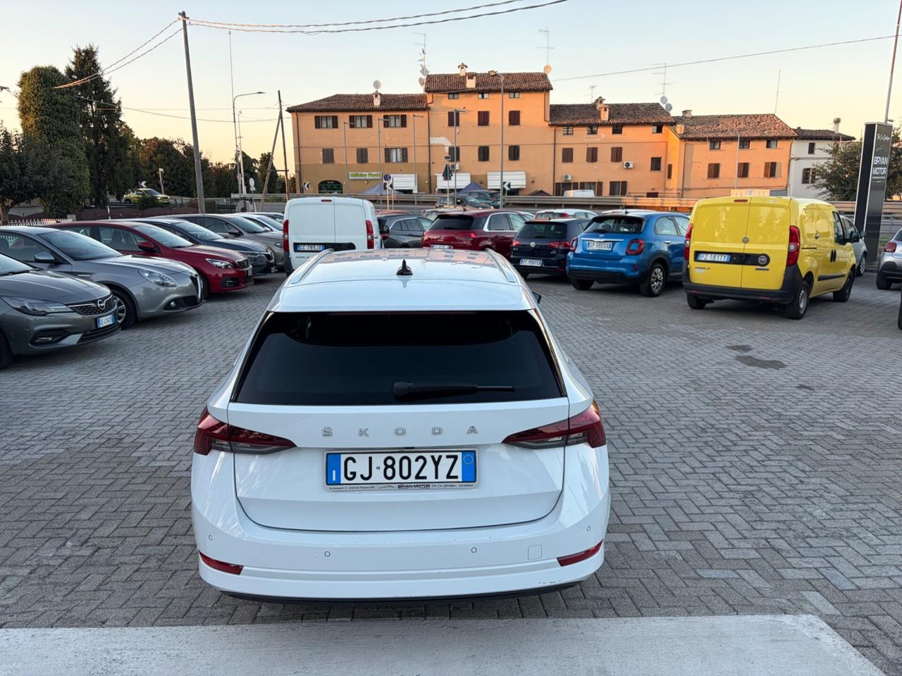 Skoda Octavia 2.0 TDI EVO SCR 150 CV DSG Wagon Executive