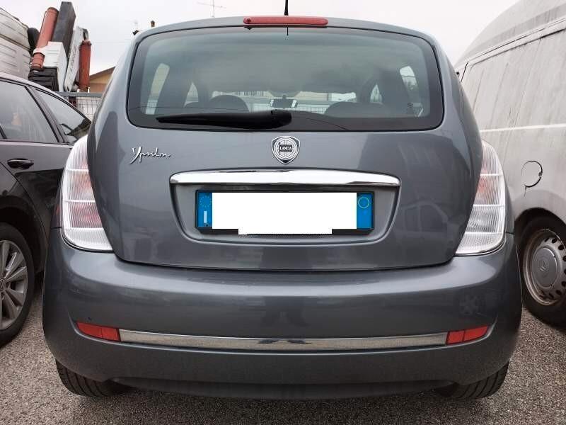 Lancia Ypsilon 1.4 Oro Giallo