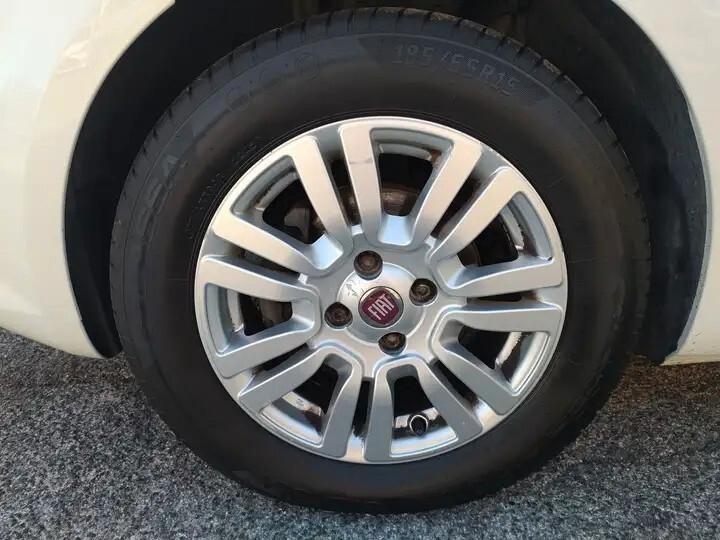 Fiat Punto 1.3 MJT II 75 CV 5 porte Street