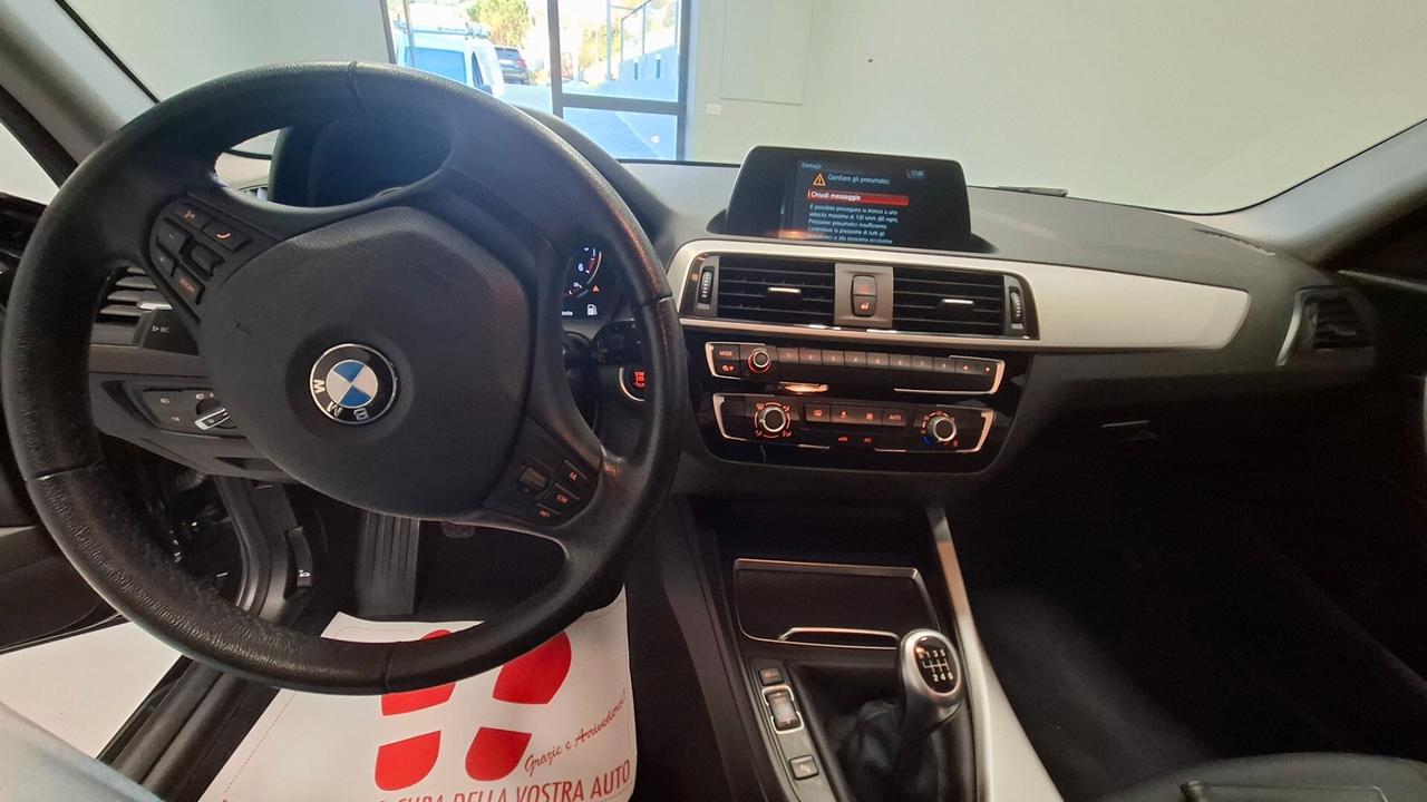 Bmw 118 118d 5p. Business