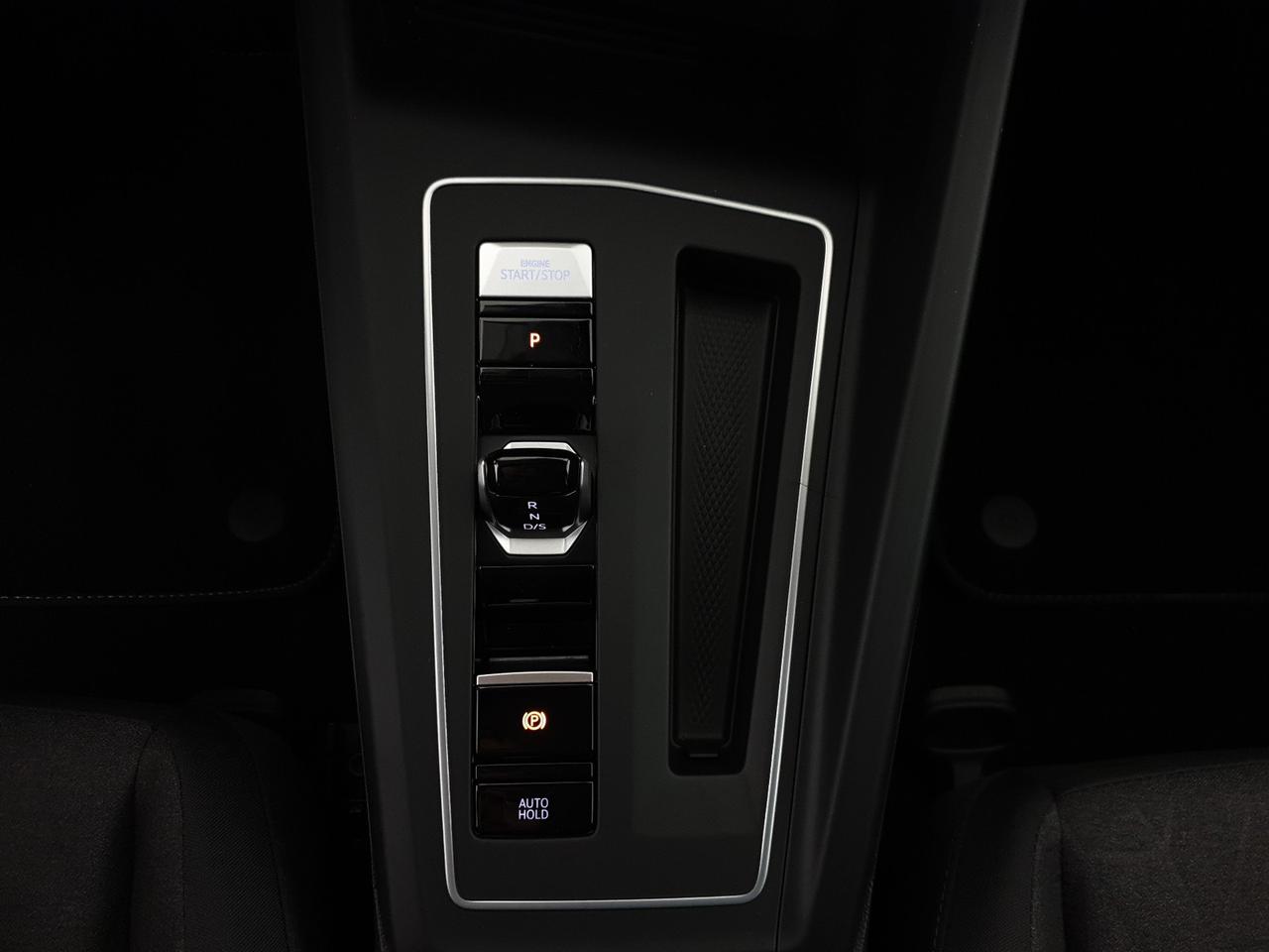 Volkswagen Golf 1.5 tsi ehybrid edition plus 204cv dsg