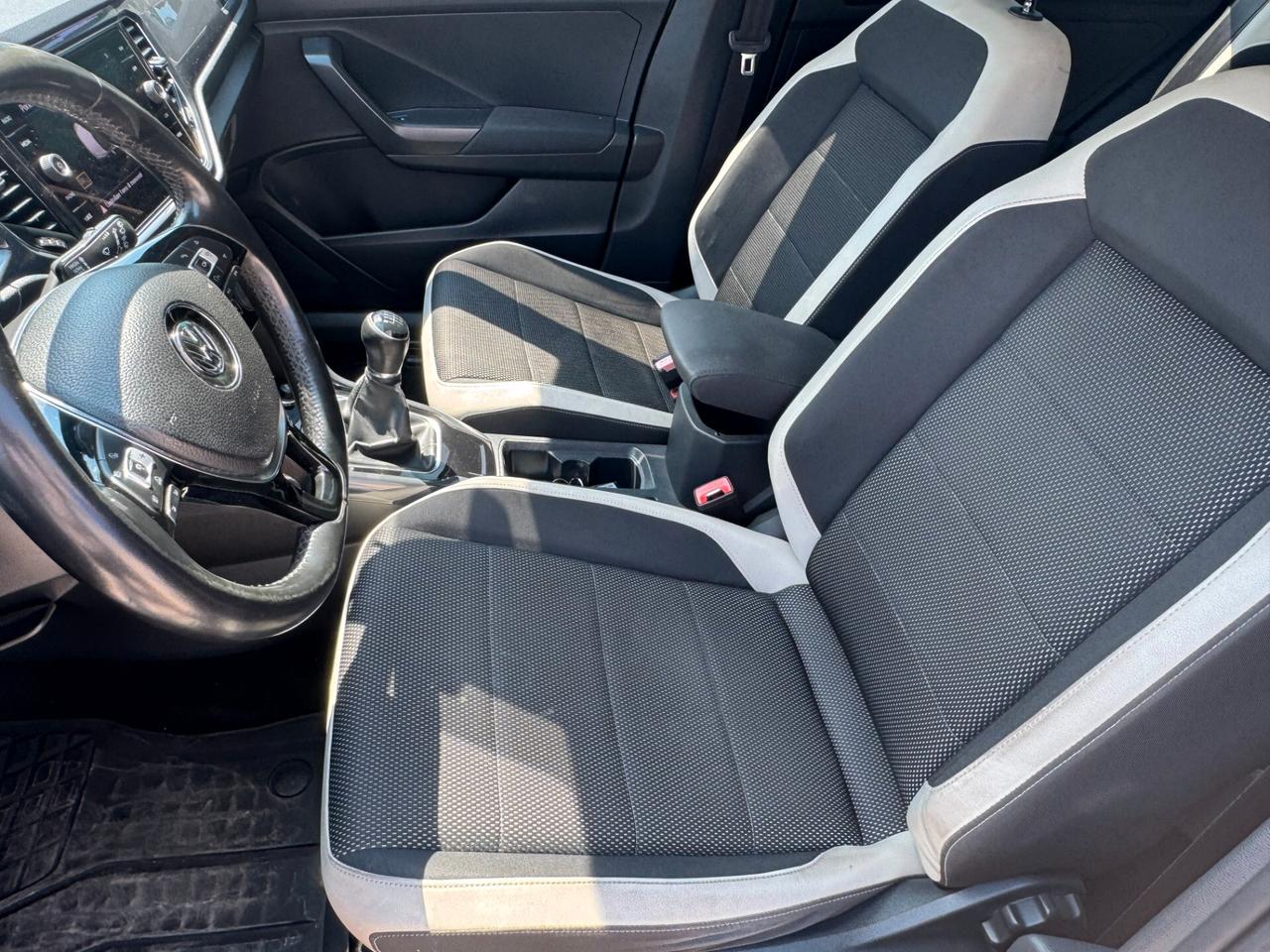 Volkswagen T-Roc 1.6 TDI Advanced BlueMotion Technology iper full 2018