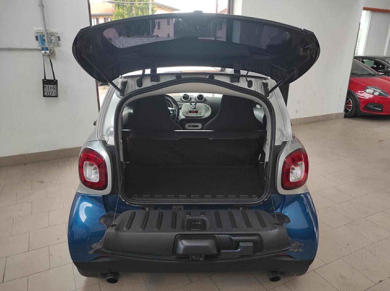 Smart ForTwo 70 1.0 twinamic Sport NEOPATENTATI