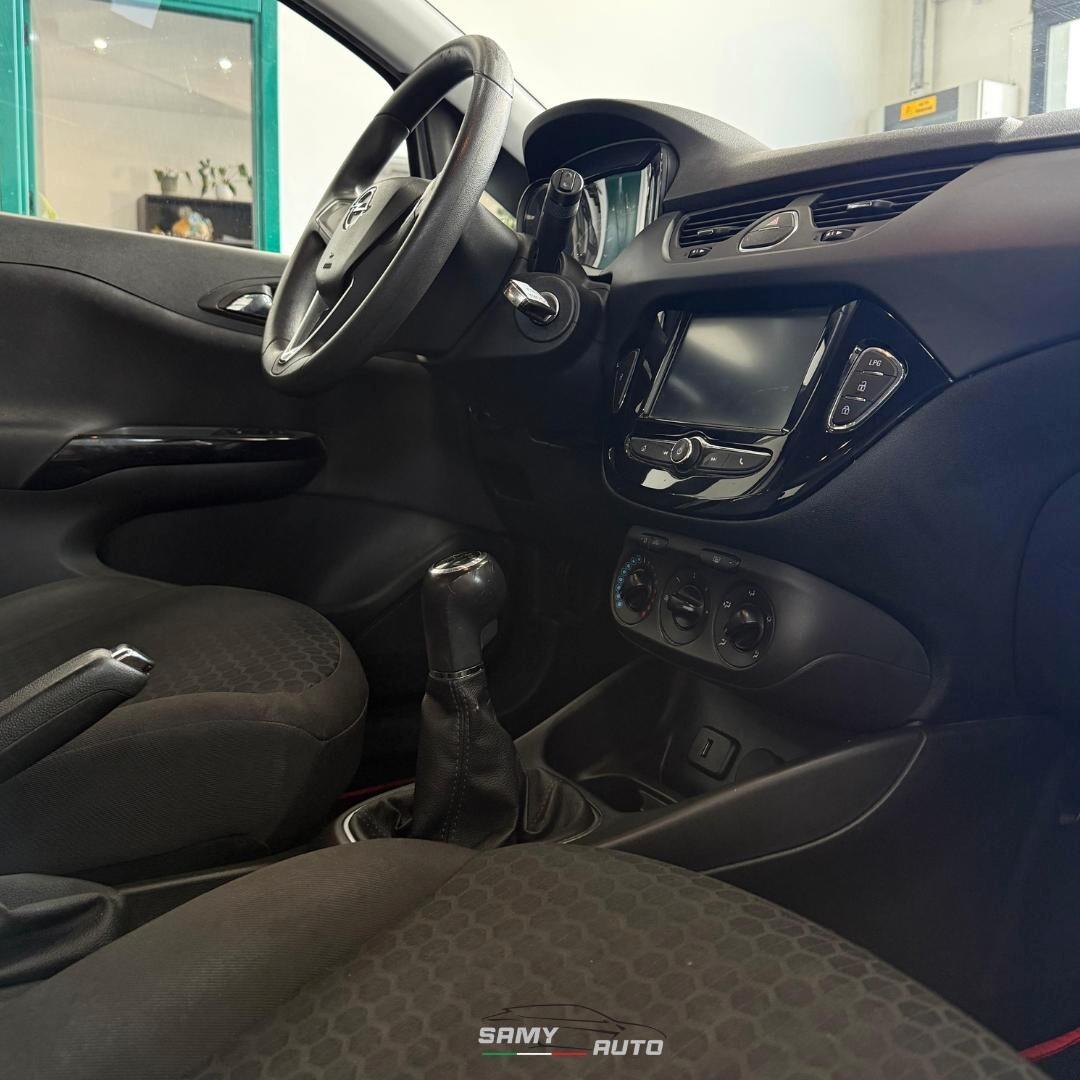 Opel Corsa 1.4 90CV GPL Tech 5 porte Innovation