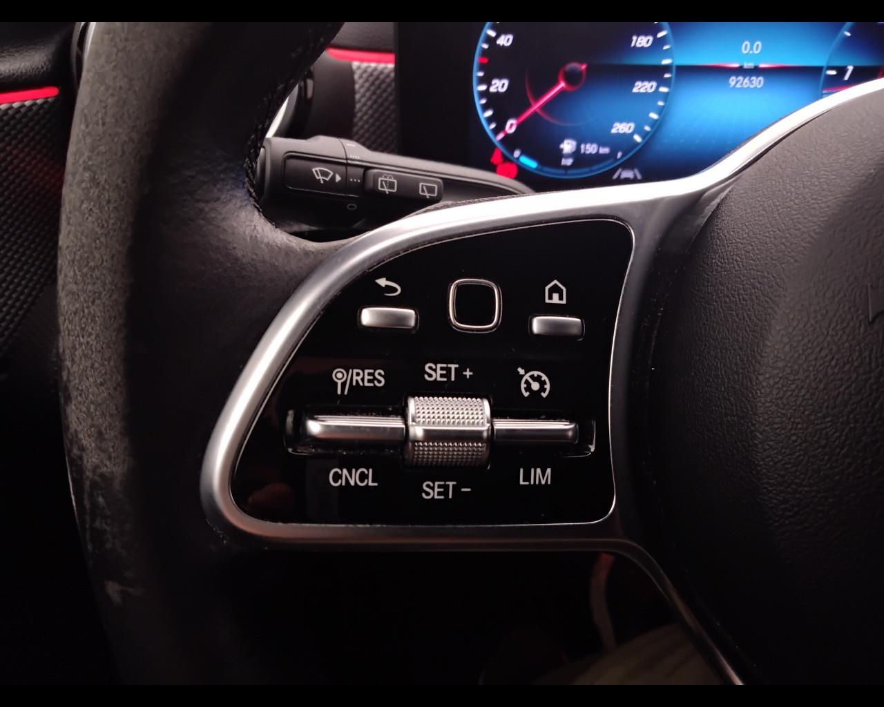 Mercedes-Benz Classe A - W177 2018 - A 180 d Sport auto