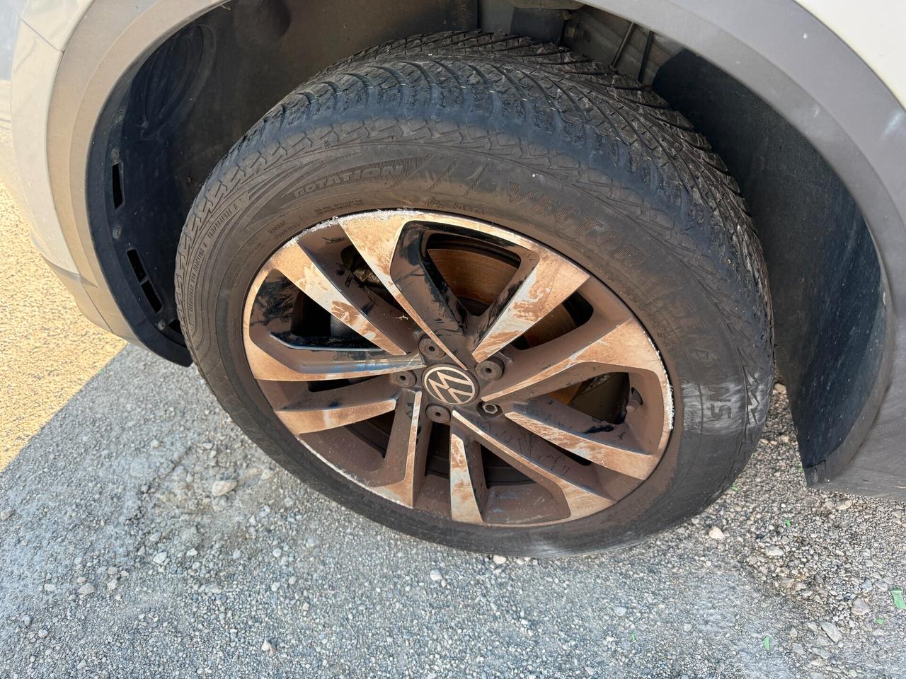 VOLKSWAGEN T-ROC 2021 1.0 BENZINA 110CV *SINISTRATA