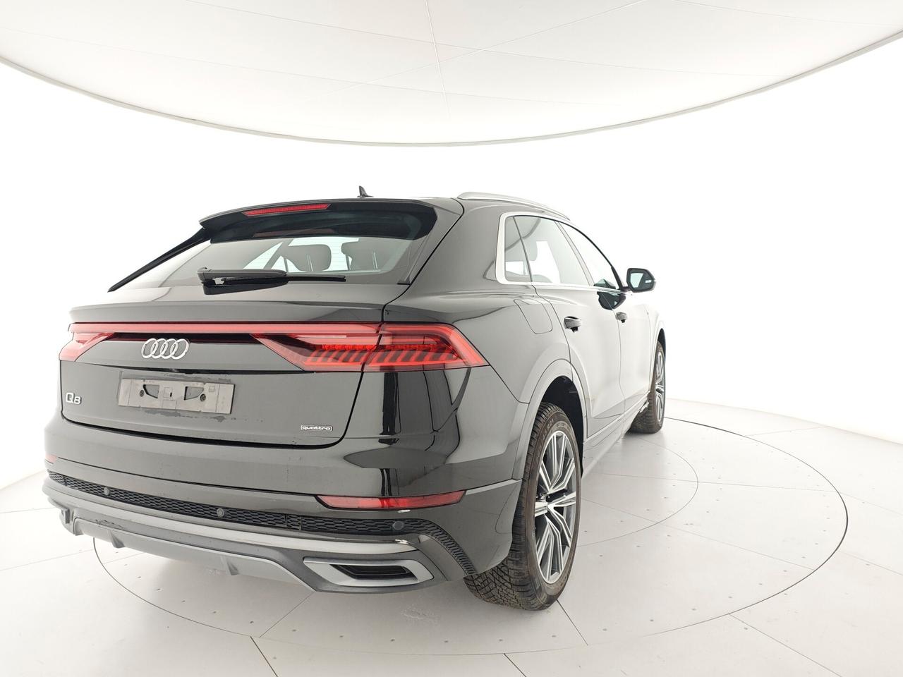 Audi Q8 45 TDI quattro tiptronic Sport