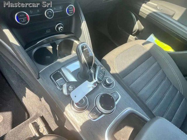 ALFA ROMEO Stelvio Stelvio 2.2 RESTYLING Business Q4 190cv - GD327BD