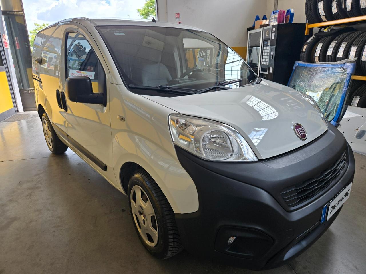 Fiat Fiorino 1.3 MJT 75CV 55kw IVA ESPOSTA