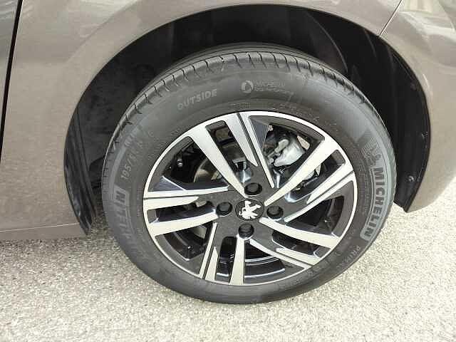 Peugeot 208 PureTech 75 Stop&Start 5 porte Allure Pack