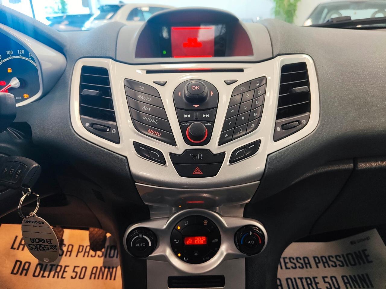 Ford Fiesta 1.2 82 CV 5 porte