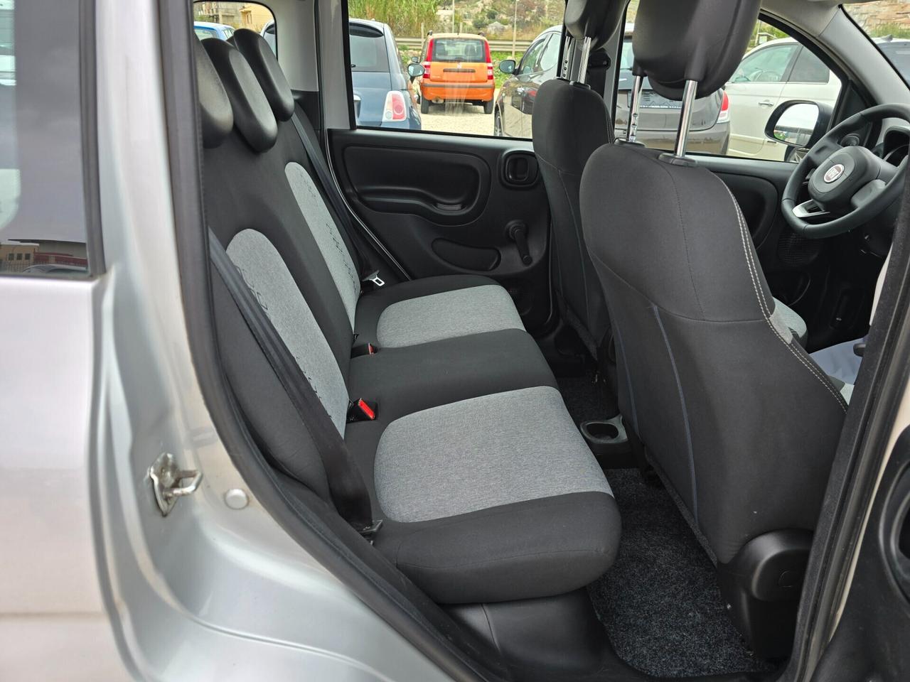 New panda Fiat Panda 1.2 Lounge