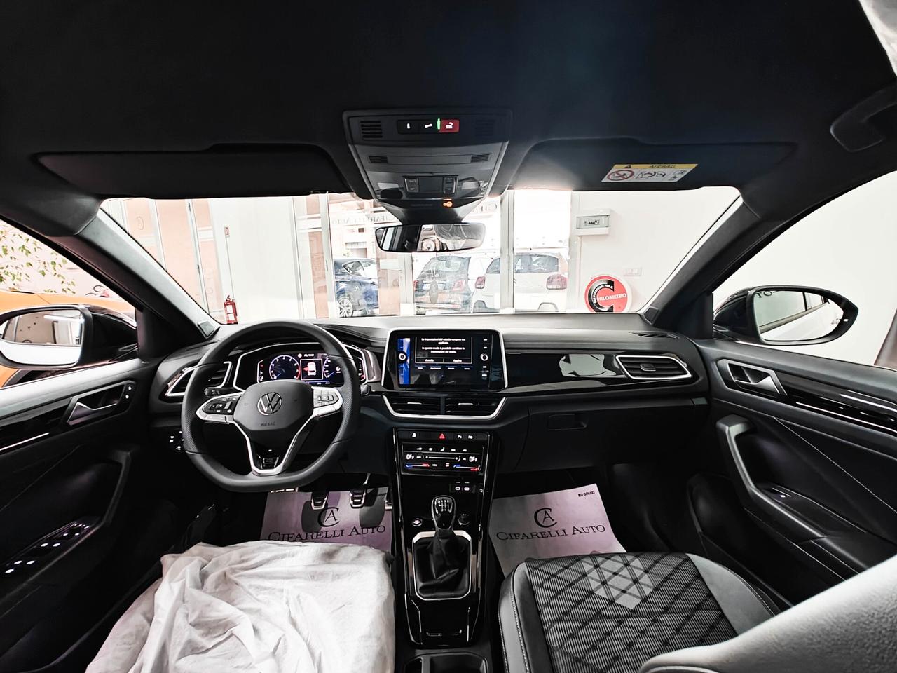Volkswagen T-Roc 1.0 TSI R-Line Plus