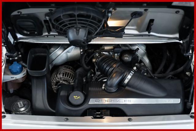 PORSCHE 997 Carrera 4S Coupé
