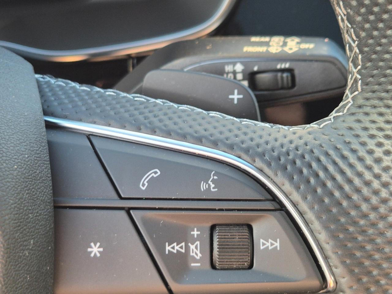 Audi Q3 40 TFSI quattro S tronic line edition