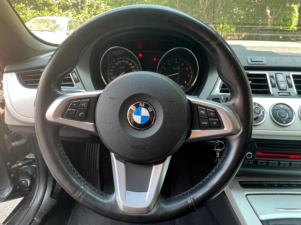 Bmw Z4 s-drive 18i #11409