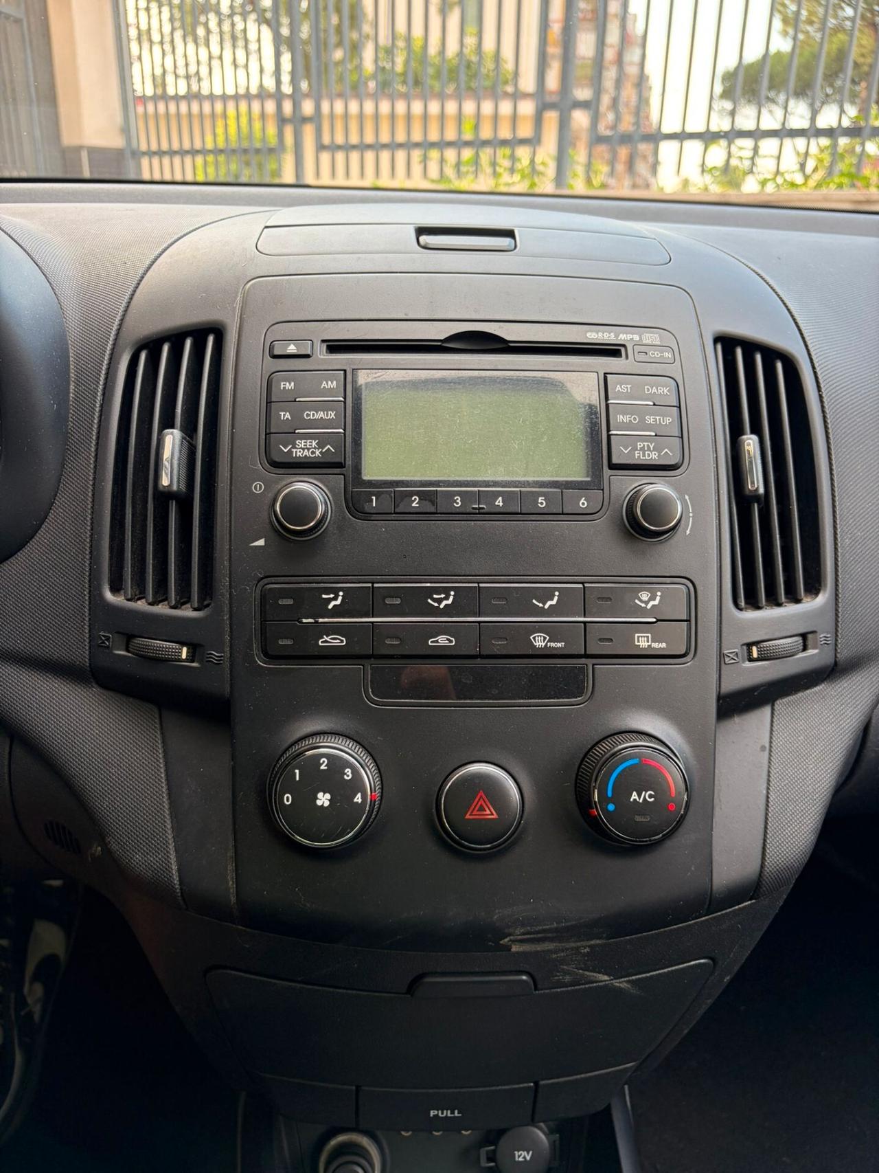 Hyundai i30 1.6 CRDi VGT 16V 90CV 5p.