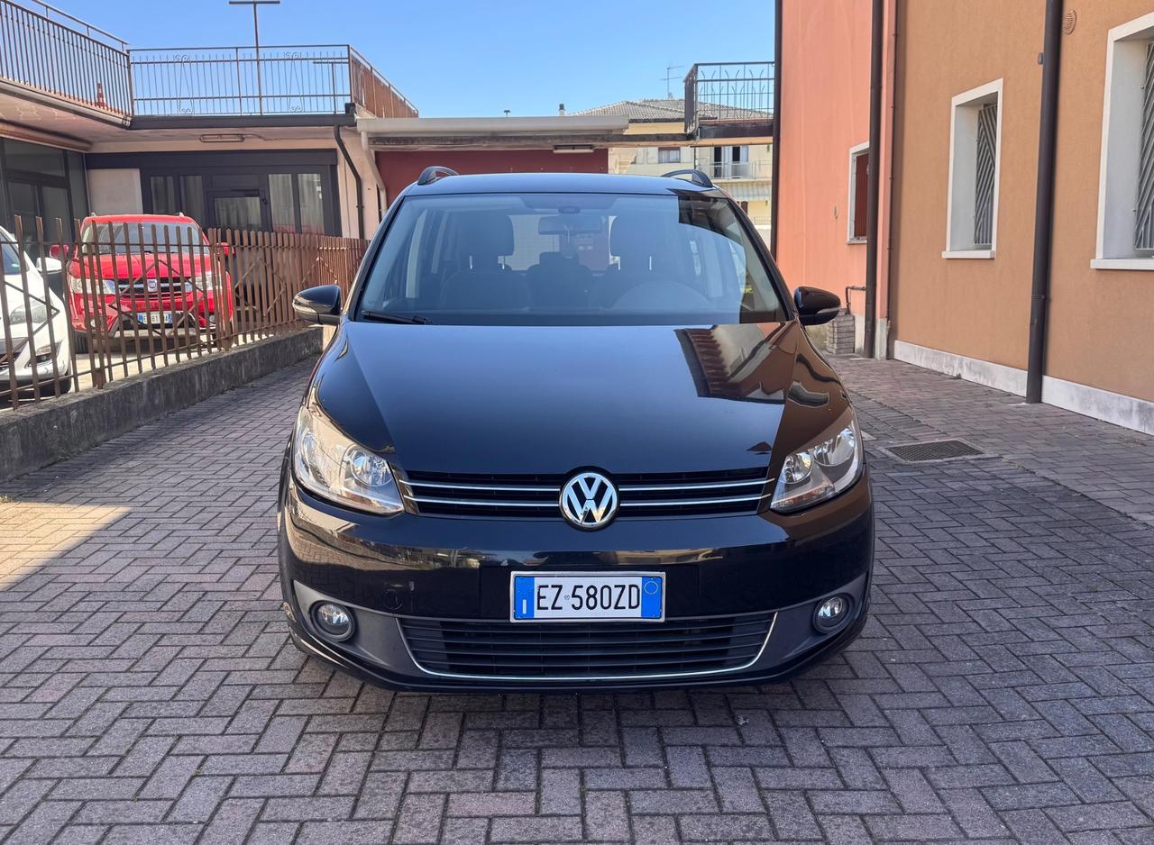 Volkswagen Touran 1.6 TDI 7 Posti Ok Neopatentati