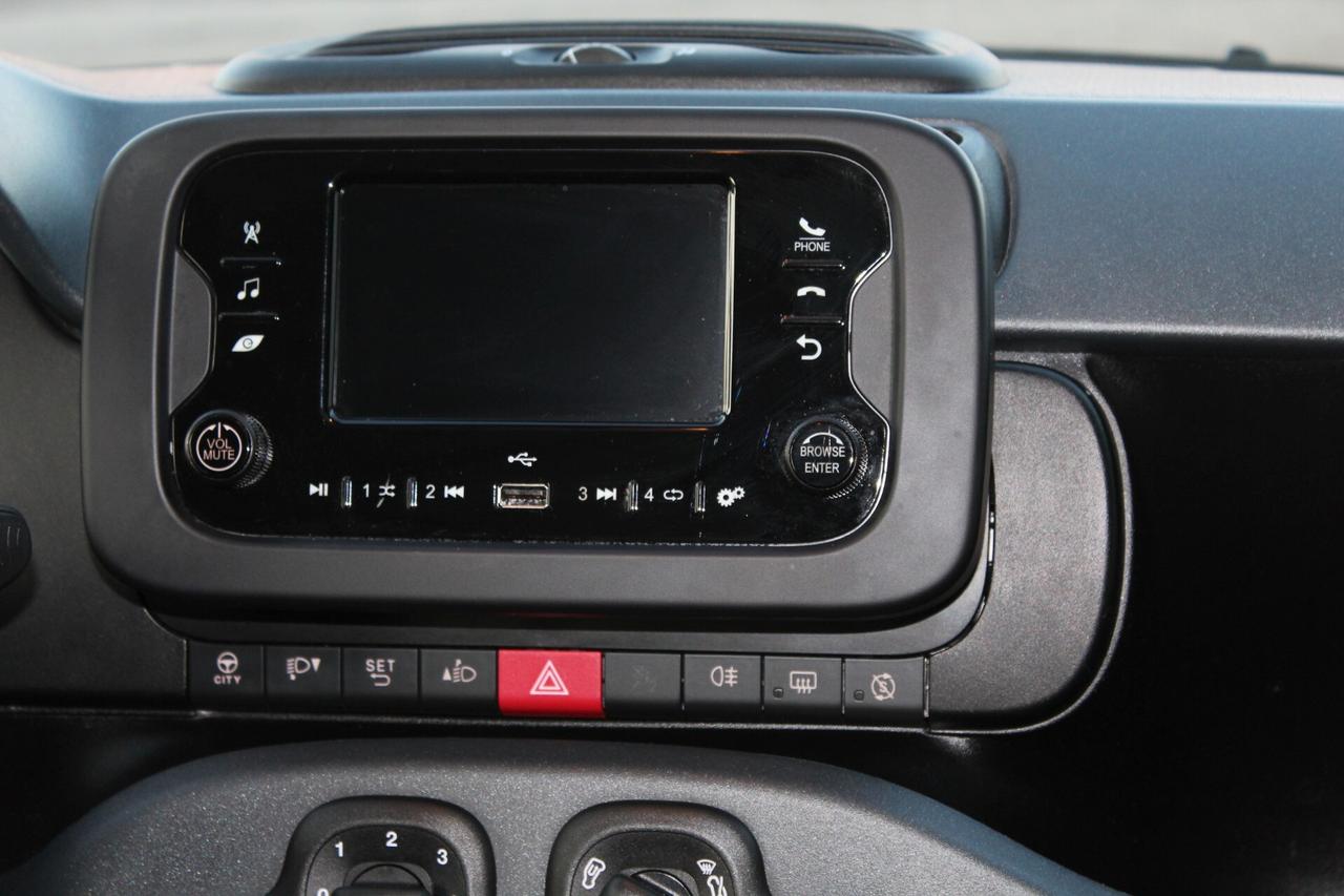 Fiat Panda 1.0 Hybrid 9.000 KM