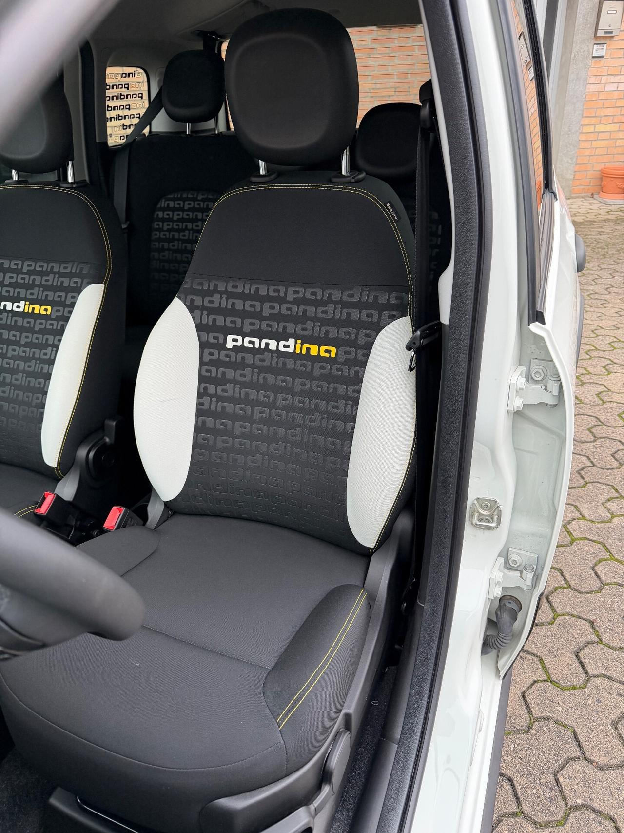 Fiat Panda 1.0 FireFly S&S Hybrid Pandina
