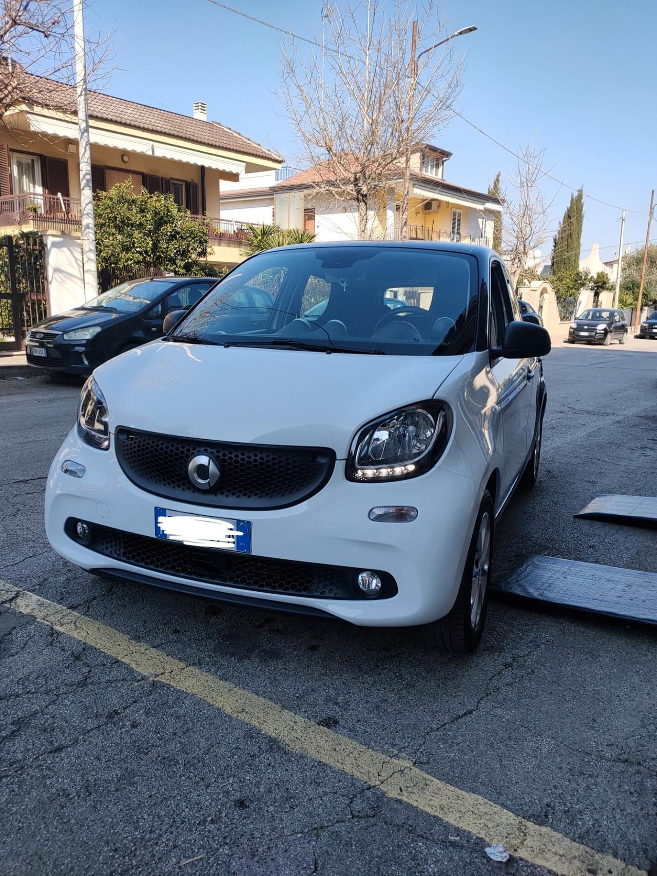 Smart ForFour 70 1.0 Prime 453