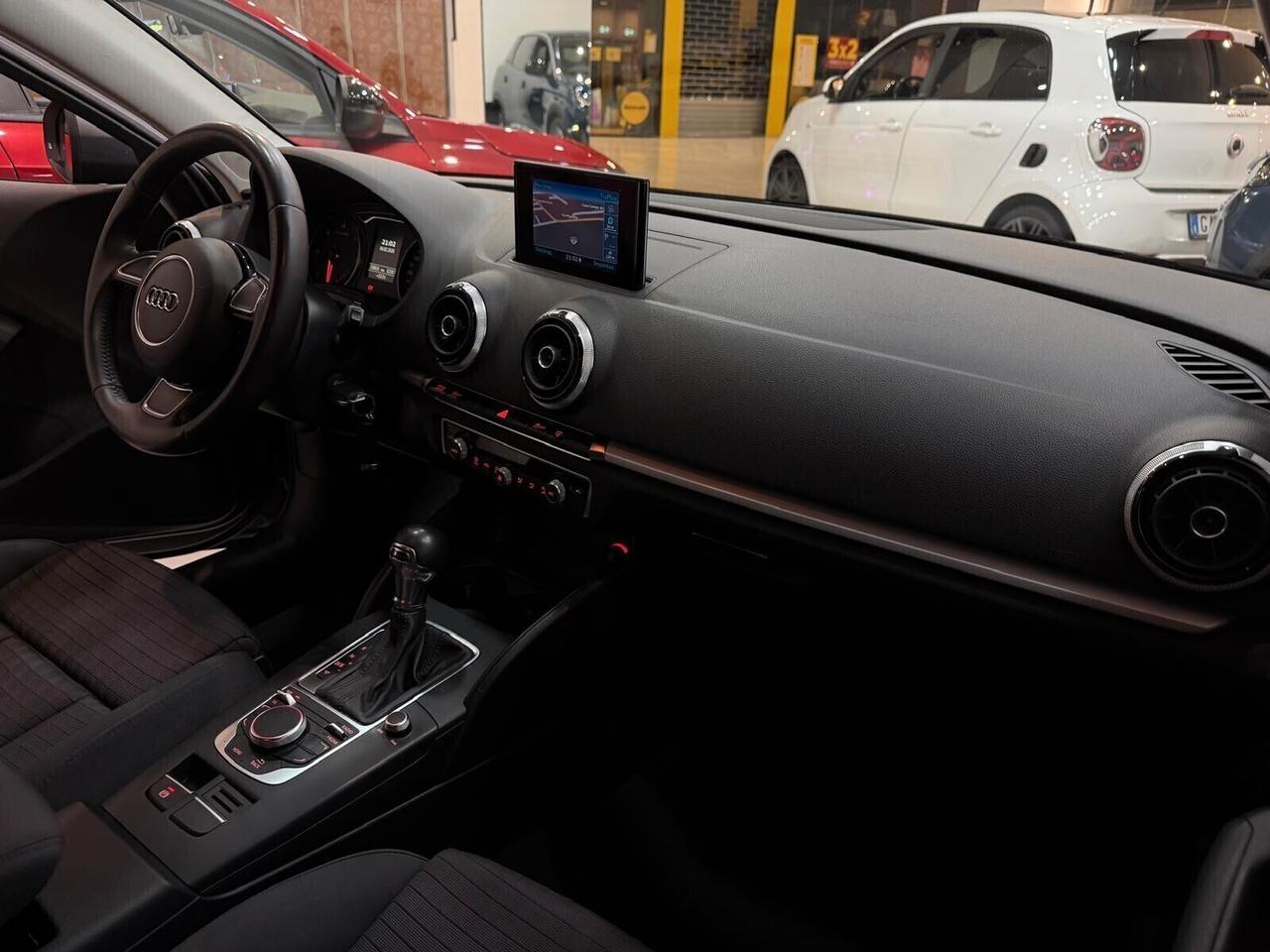 AUDI A3 1.6 TDI 110CV S TRONIC AMBITION NAVI KM 156000