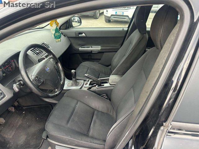 VOLVO V50 V50 1.6 d2 Polar 115cv EH773WL