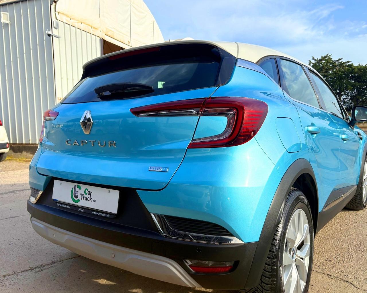 Renault Captur Plug-in Hybrid E-Tech 160 CV Intens