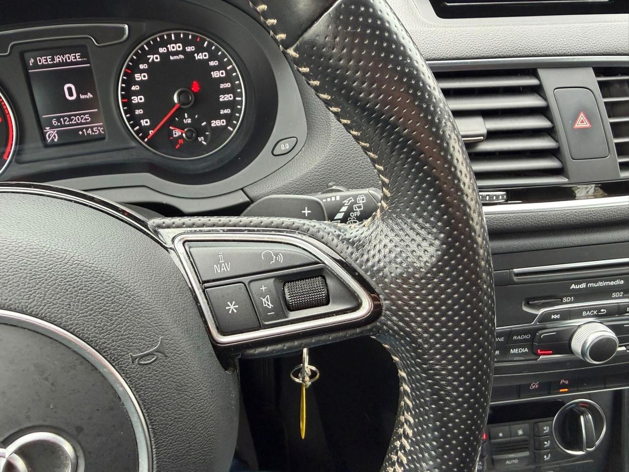 Audi Q3 2.0 TDI 120 CV S tronic Sport S-LINE