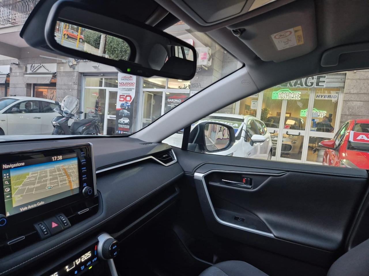 Toyota RAV 4 RAV4 2.5 HV (222CV) E-CVT AWD-i Business