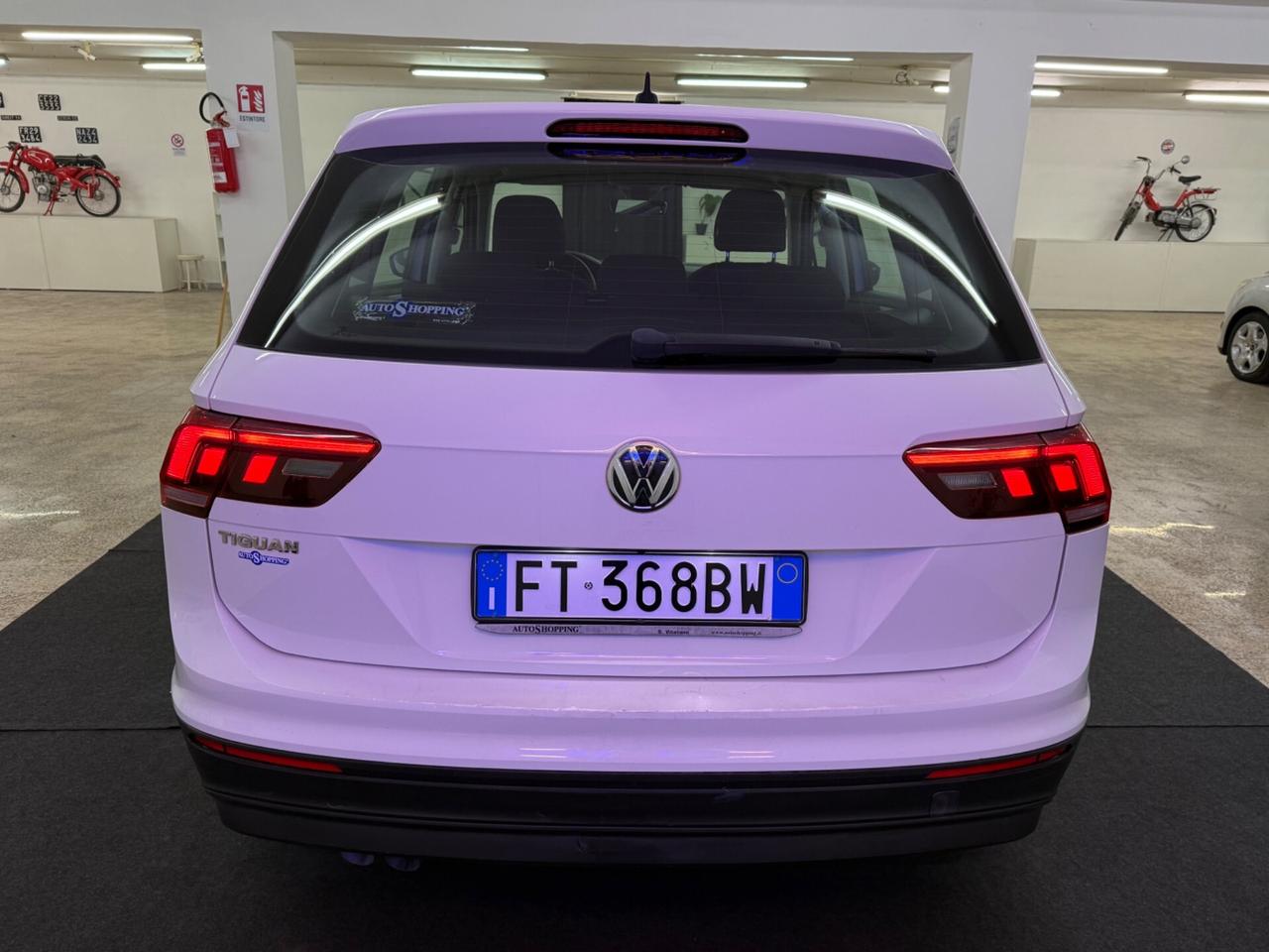 VOLKSWAGEN Tiguan 2019 1.6 TDI 116cv Bluemotion