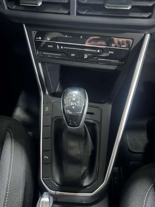 VOLKSWAGEN Polo 1.0 TSI DSG Life