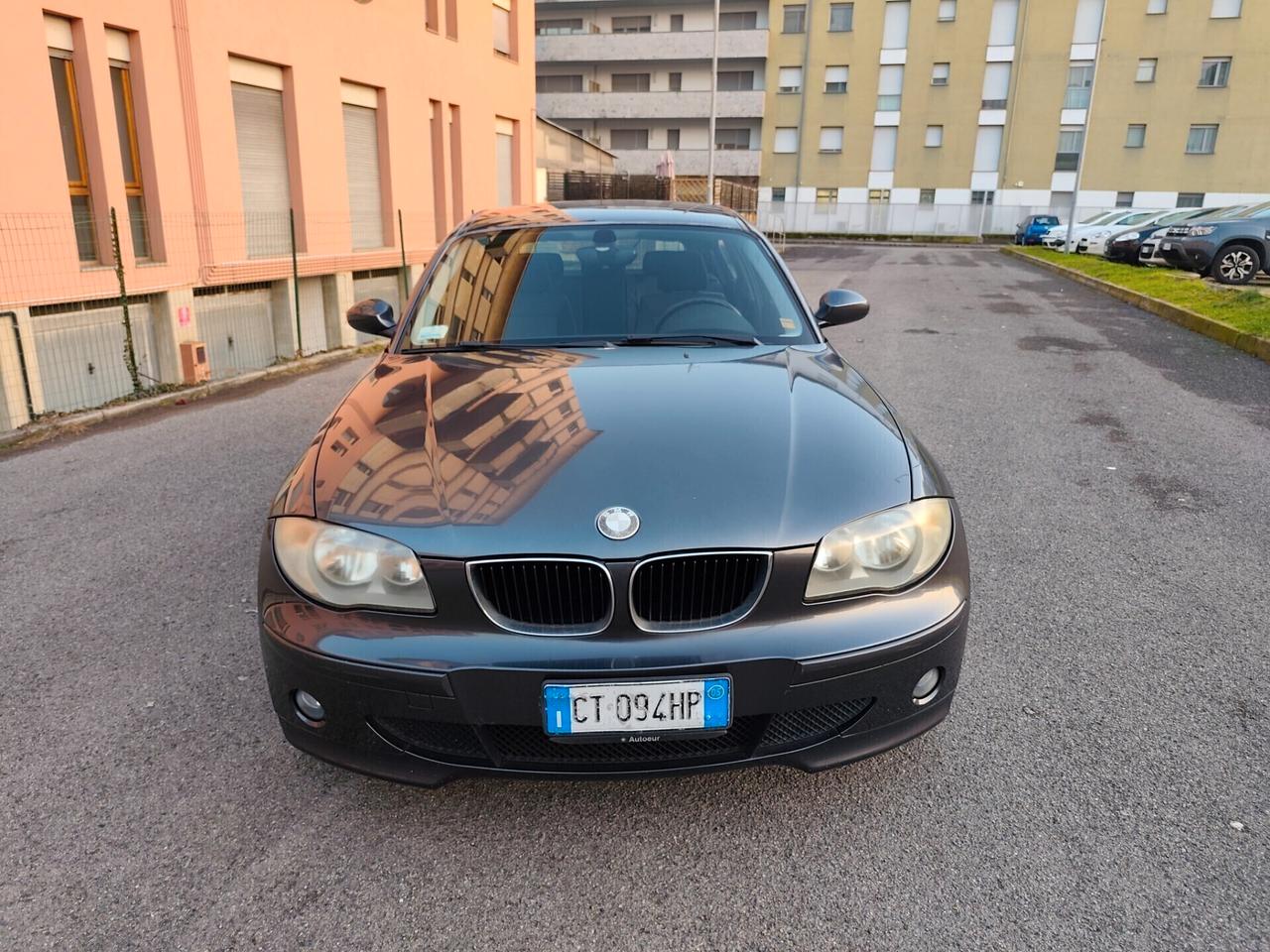 Bmw 116i Benz 5 porte Futura euro 4 neopatentati