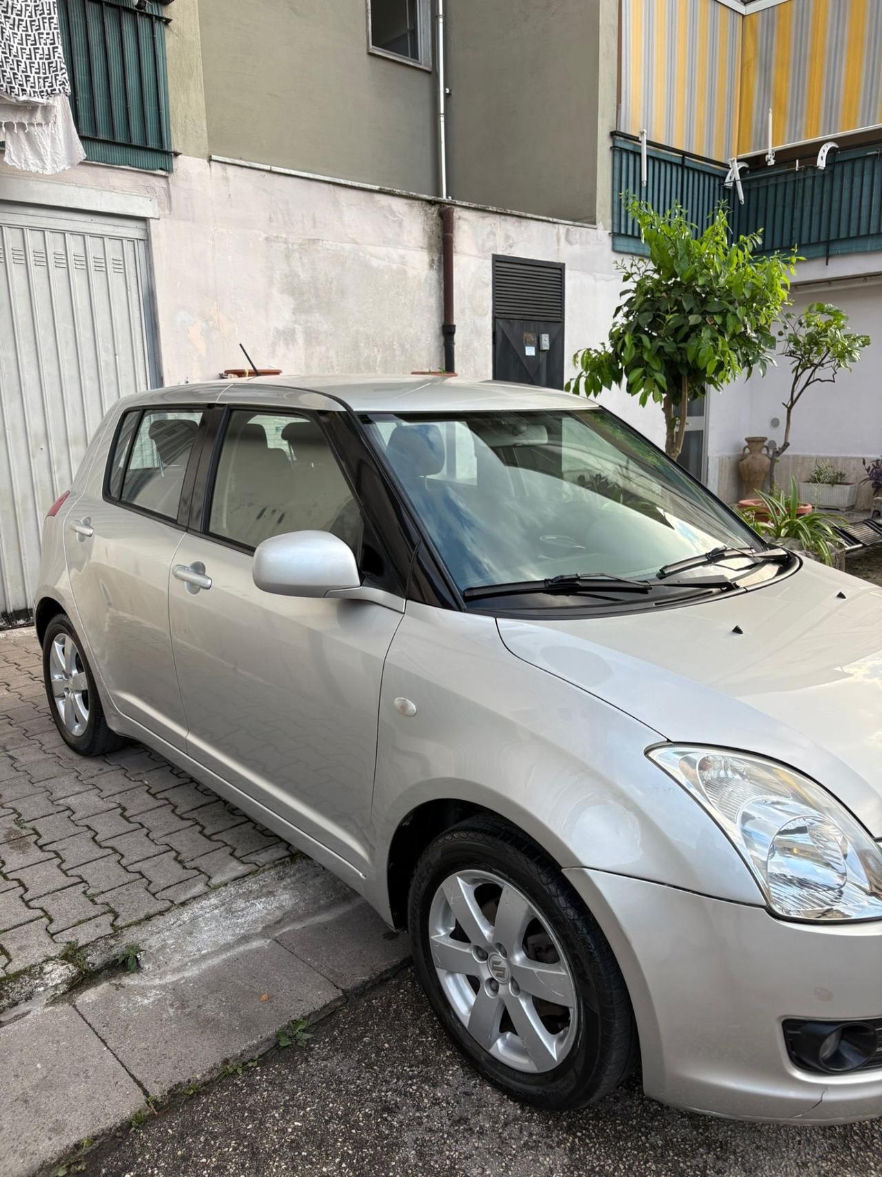 Suzuki Swift 1.3 GPL 5p. GL Safety Pack