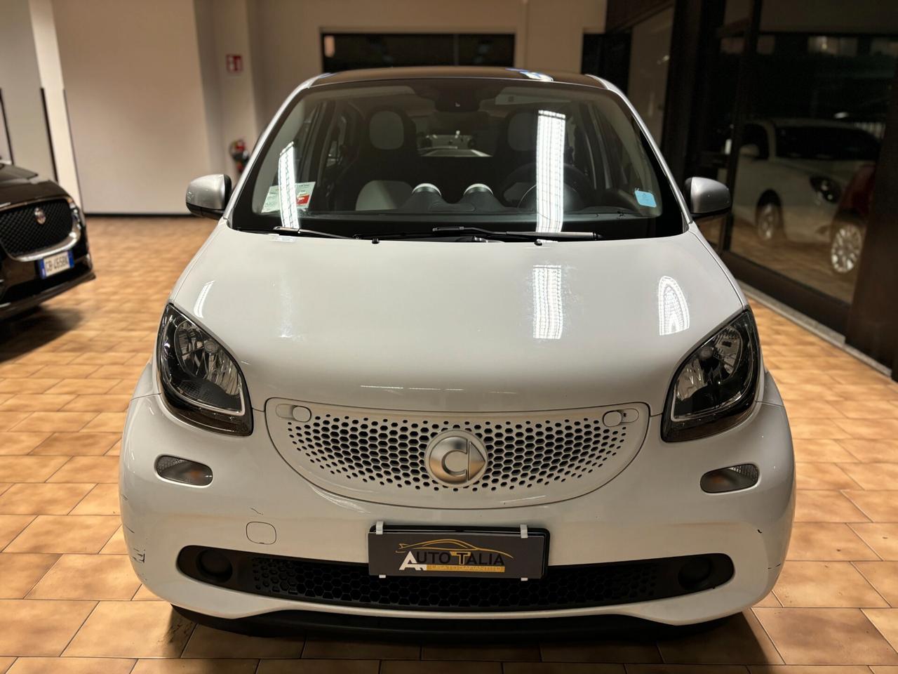 smart forFour 1.0 Prime 71cv *EURO6B*PER NEO PATENTATI