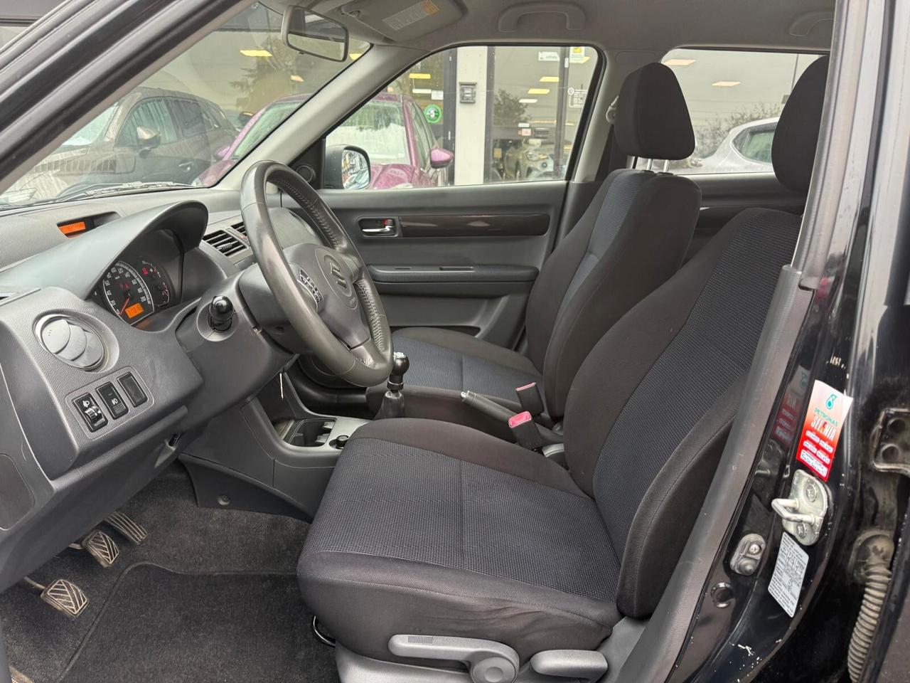 Suzuki Swift 1.3 4x4 5p. GL