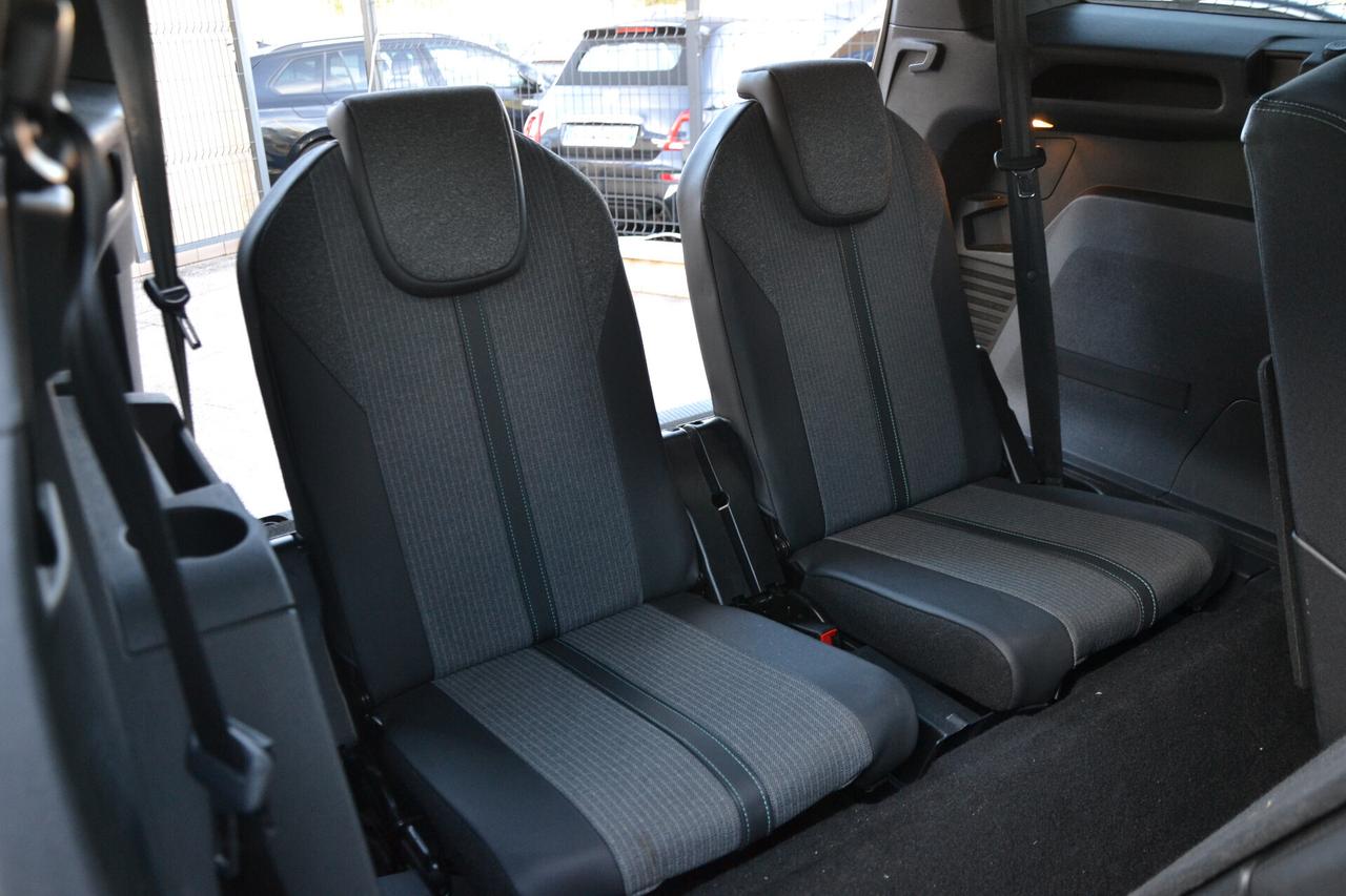 Peugeot 5008 1.5 HDi 130CV 7POSTI AUT.+NAV+LED+RCAM+PELLE+PDC