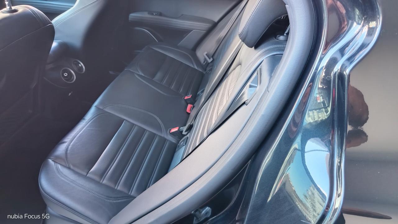 Alfa Romeo Stelvio 2.2 JTDM * Allestimento VELOCE * Q4 * 210cv * Garantita 12 Mesi