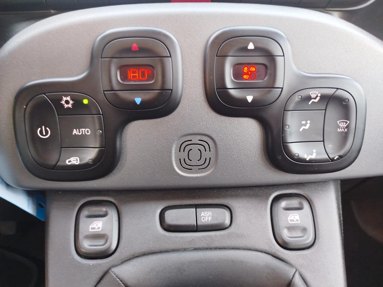 FIAT PANDA HIBRID *PREZZO VERO* UNIPRO' - BLUETOOTH -SENSORI PARCHEGGIO
