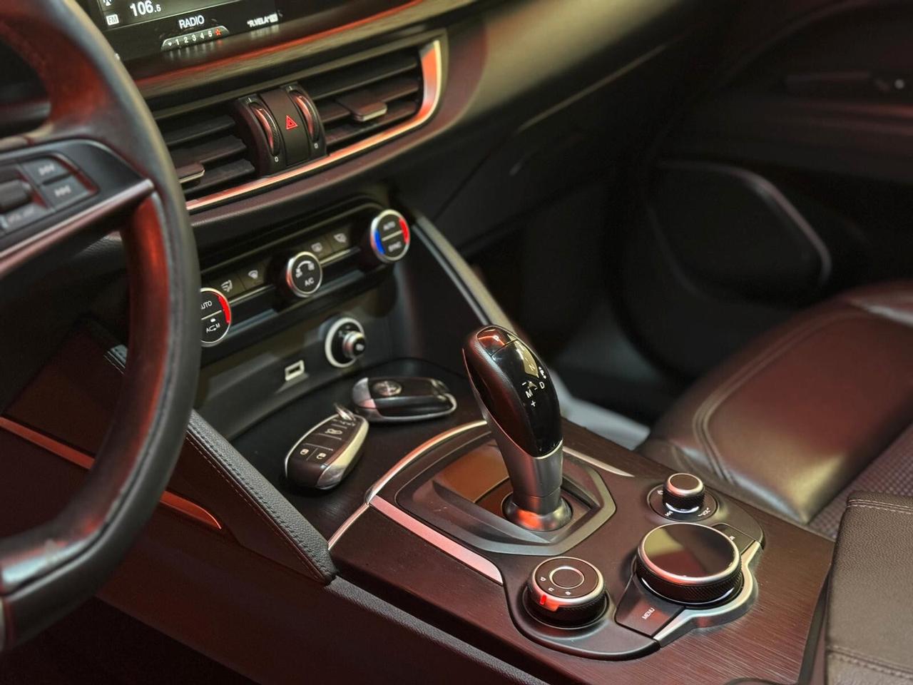 Alfa Romeo Stelvio 2.2 Turbodiesel 180 CV AT8 Q4 Executive