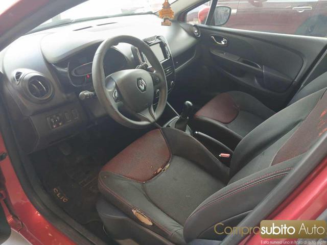 RENAULT Clio 1.2 75CV 5 porte Live