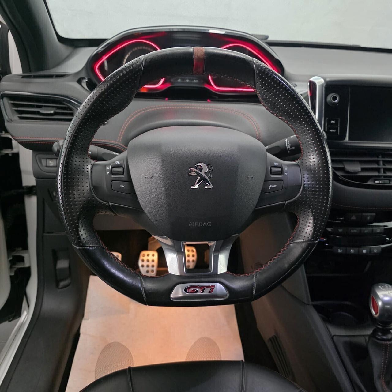 Peugeot 208 1.6 3 porte GTi