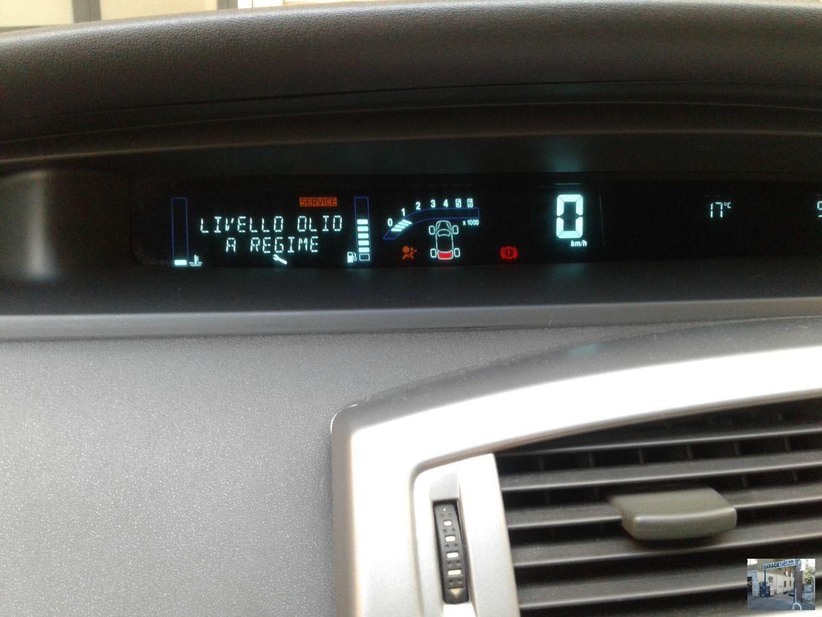 RENAULT - Scénic - 1.5 dCi/105CV SS PlayStat.Port.