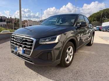 AUDI Q2 30 TDI Business