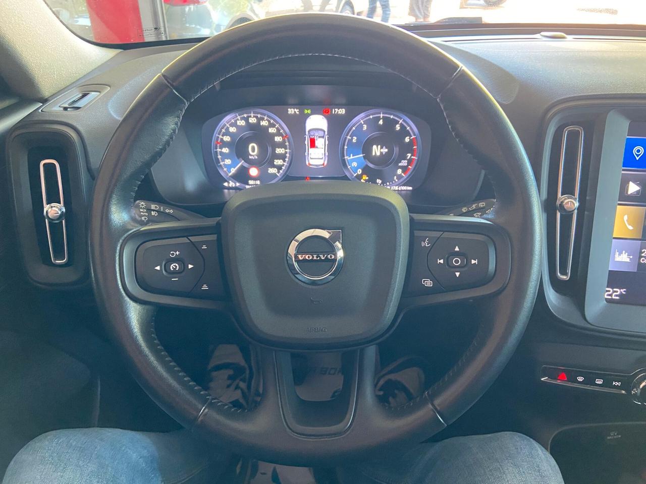 Volvo XC40 T2 Business