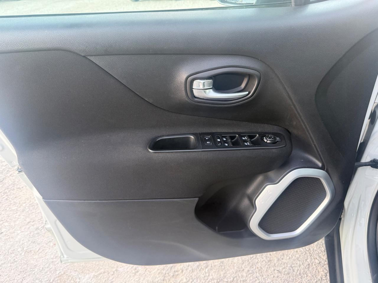 Jeep Renegade 1.6 Mjt 120 CV Longitude