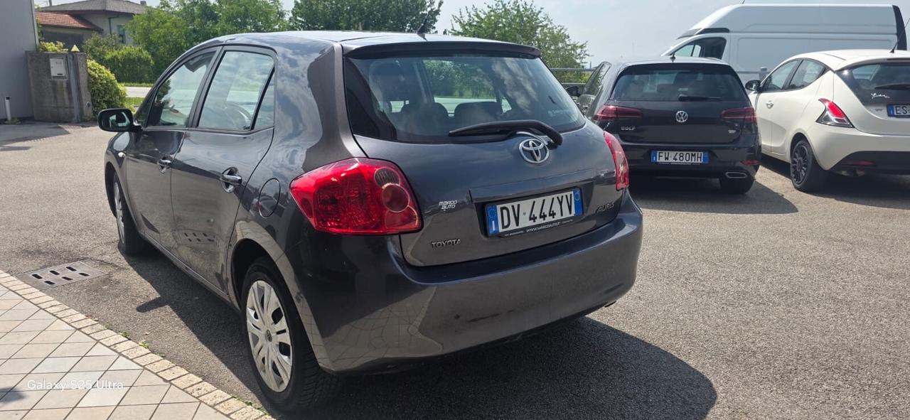 Toyota Auris 1.4 benzina Neopatentati