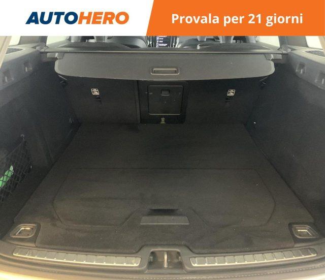 VOLVO V60 B4 (d) Geartronic Momentum Business Pro