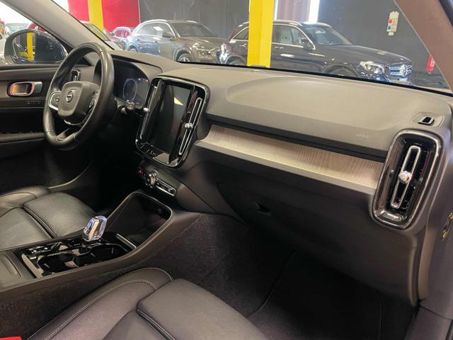 VOLVO XC40 D3 AWD Geartronic Momentum