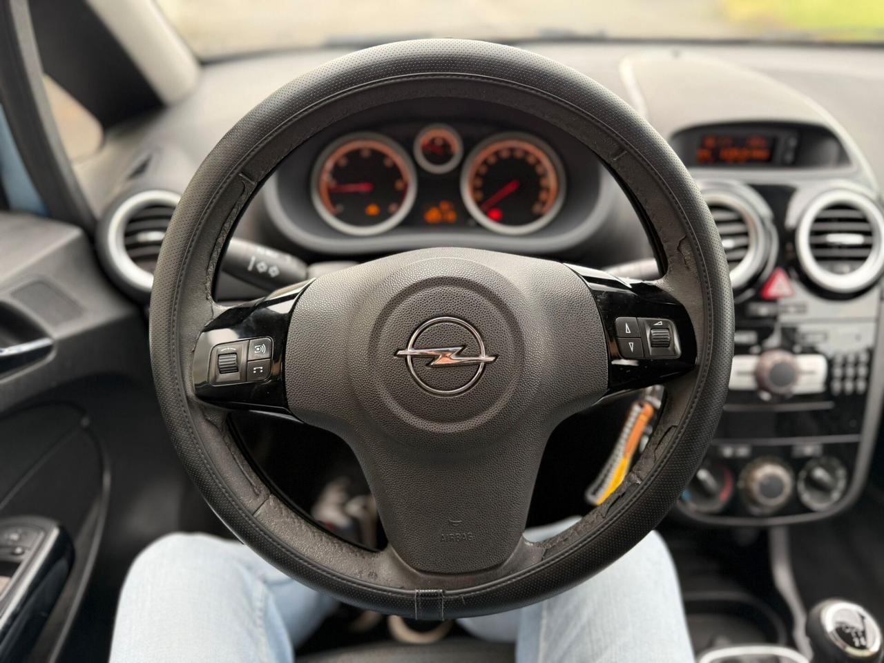 Opel Corsa 1.3 CDTI 75CV 5 porte NEOPATENTATI